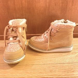 Baby Gap toddler Size 8 sparkle boots